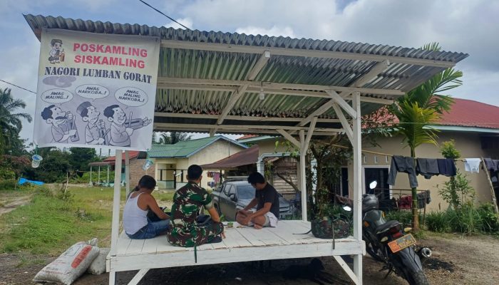Babinsa Koramil 09/Tiga Balata Perkuat Kamtibmas Bersama Pangulu dan Warga Nagori Lumban Gorat