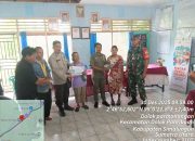 Babinsa Tiga Balata Dampingi Penyaluran BLT Dana Desa di Nagori Dolok Parmonangan