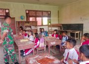 Awali Tahun 2026, Babinsa Beri Wawasan Kebangsaan dan Motivasi Belajar kepada Siswa SD