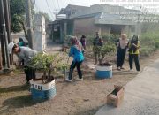 Babinsa Koramil 06/Perdagangan Bersama Warga Gelar Jum’at Bersih di Nagori Pematang Kerasaan
