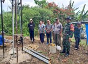 Satgas TMMD Ke-127 Kodim 0207/Simalungun dan Warga Gotong Royong Bangun Sumur Bor di Nagori Dame Raya