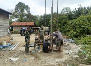 Tak Kenal Lelah di Bulan Puasa, Satgas TMMD Ke-127 Kodim 0207/Simalungun Bangun Sumur Bor di Dusun Raya Mas