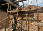 Satgas TMMD ke-127 Lanjutkan Pembangunan RTLH Milik Desli Saragih di Nagori Limag