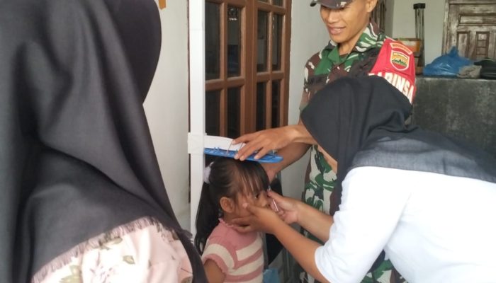 Sentuhan Babinsa di Posyandu Nusa Indah, Wujud Nyata Kepedulian untuk Ibu dan Balita