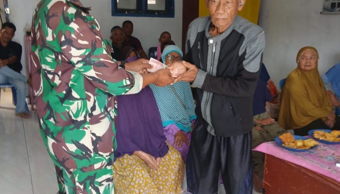 Babinsa dan Bhabinkamtibmas Kawal Penyaluran BLT di Nagori Bahung Huluan, Warga Sambut Antusias